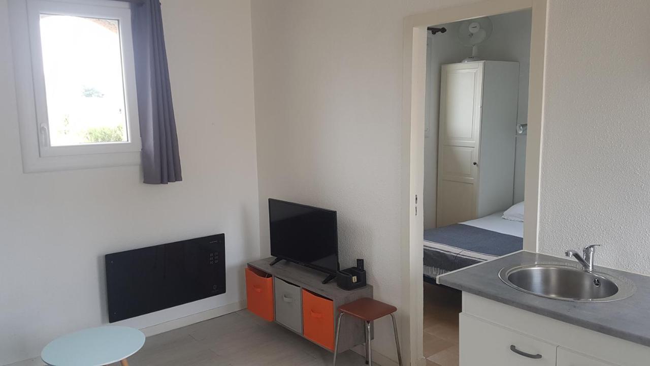 Appartement T2 Avec Cabine A St Pierre La Mer Fleury  Dış mekan fotoğraf